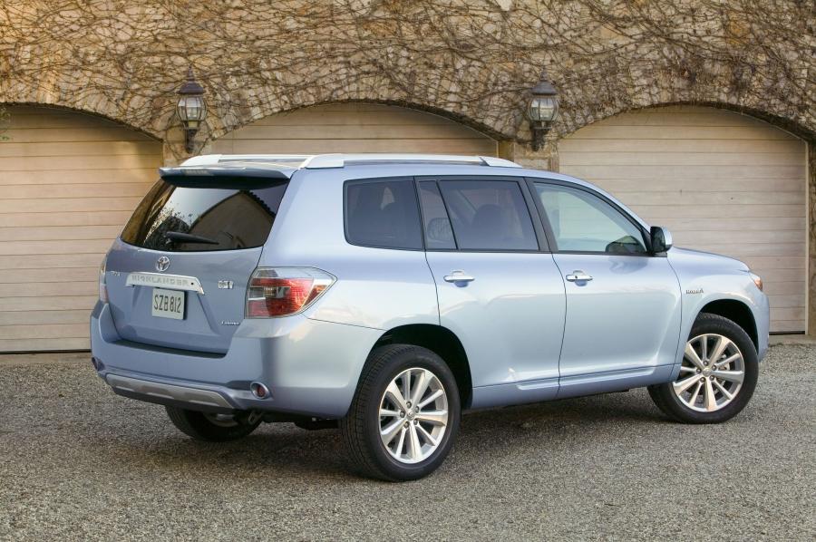  Toyota Highlander Hybrid 2008 года  (фото 32 из 42)